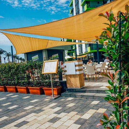 Năvodari Sole Aparthotel Pool & Spa Mamaia Nord מראה חיצוני תמונה