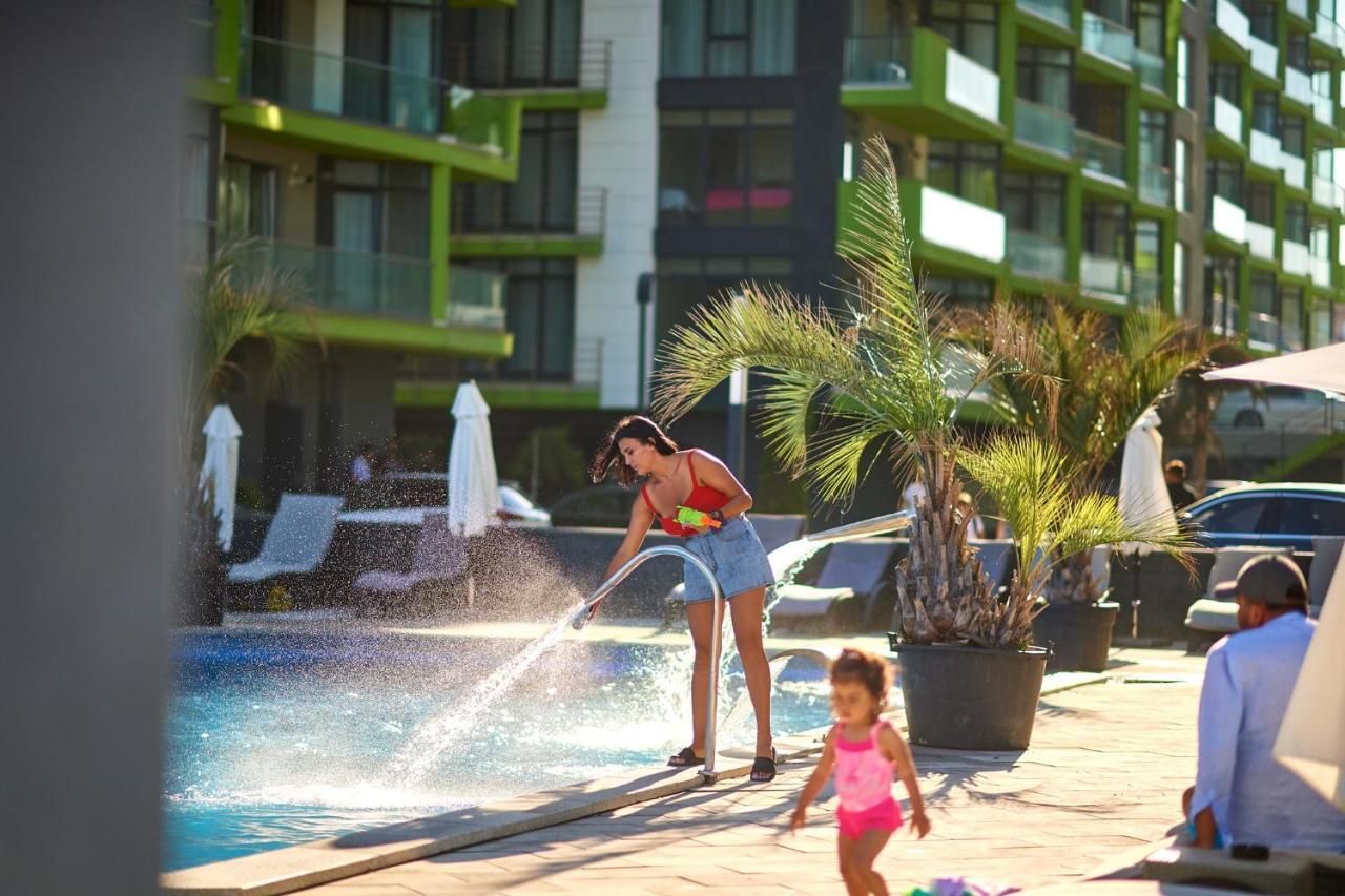 Năvodari Sole Aparthotel Pool & Spa Mamaia Nord מראה חיצוני תמונה